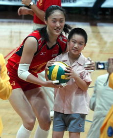 中国女排队员神情（中国女排队员人名）