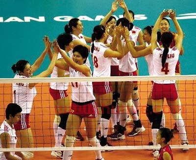 中国女排在日本翻盘视频（中国女排在日本夺冠没人鼓掌）