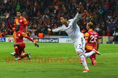 欧冠半决赛总比分（欧冠半决赛比分历届）