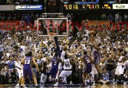 小牛太阳季后赛比分直播(小牛对太阳今天直播视频) 小牛太阳季后赛比分直播(小牛对太阳今天直播视频)