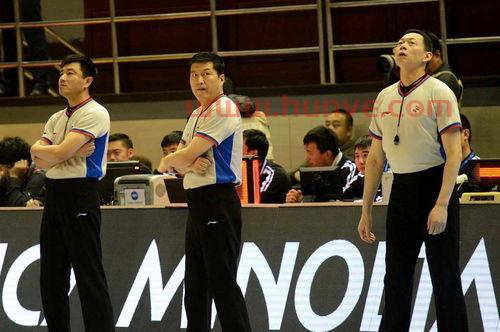 篮球比赛裁判的临场执裁(试述cba职业篮球联赛裁判临场执裁尺度对比赛的影响) 篮球比赛裁判的临场执裁(试述cba职业篮球联赛裁判临场执裁尺度对比赛的影响)