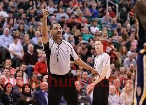 高平篮球比赛光头裁判是谁(高平市篮球联赛)