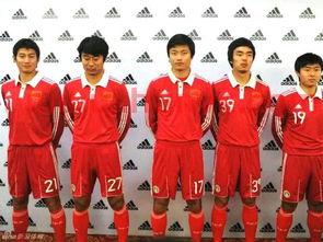 国足2013主场球衣(2013年国足)