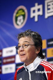 女足主教练抚顺人(女足主教练换成谁了)