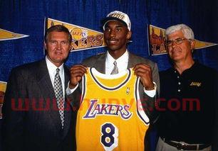 nba现役参加圣诞大战球星排名(nba20年圣诞大战)