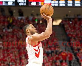 火箭队戈登跟哈登(火箭队的戈登为什么没有上场比赛)